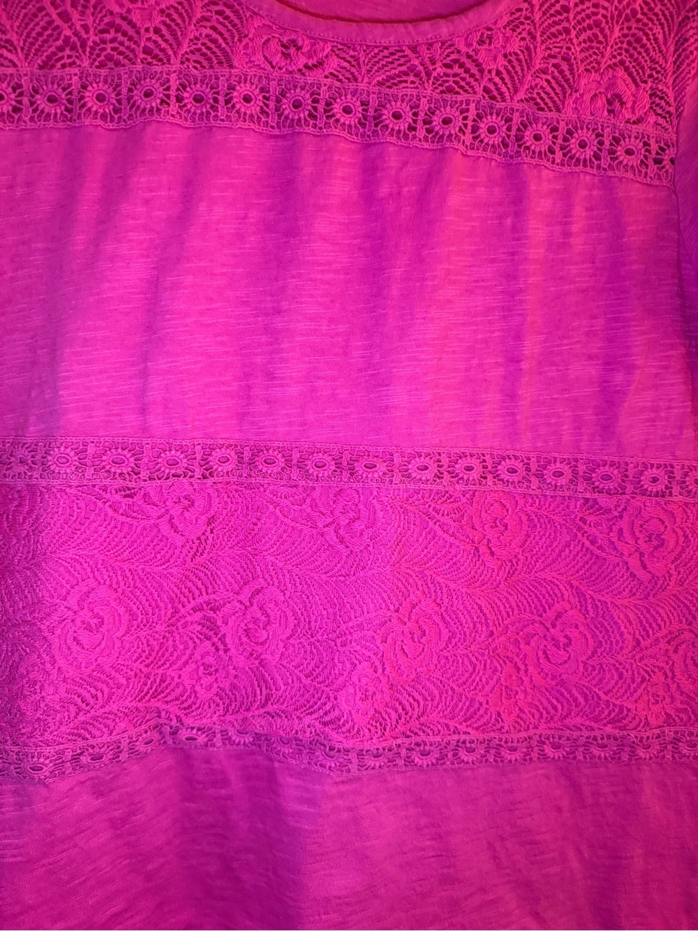 Cable & Gauge Bright Pink Lace Accent Short Sleeve Top - Picture 3 of 6